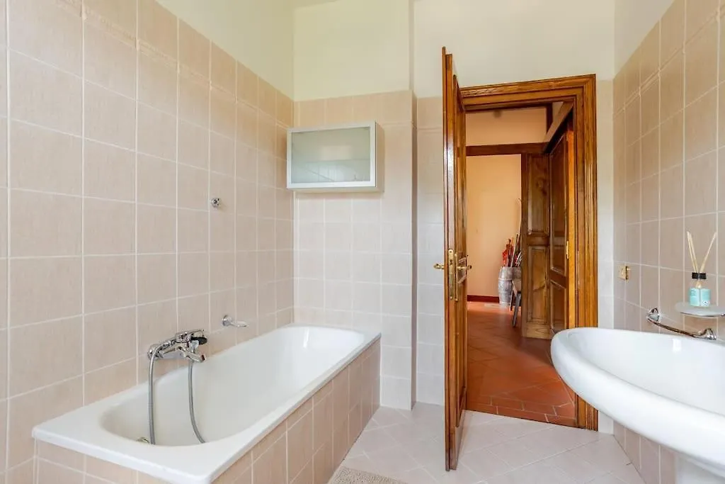 Relax Tra Le Colline Toscane Private Park & Wifi Avaglio Вилла
